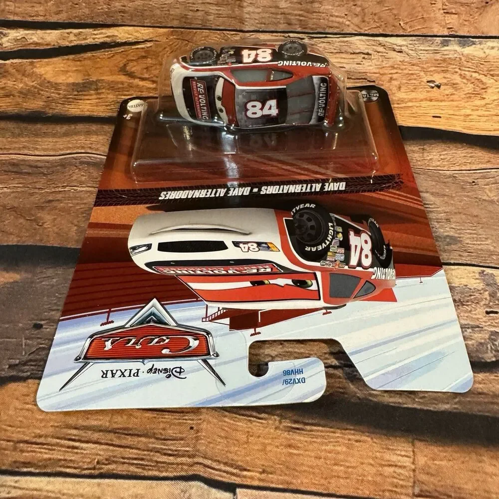 Disney Pixar Cars Dave Alternators 84 Re-Volting Piston Cup Diecast Mattel New